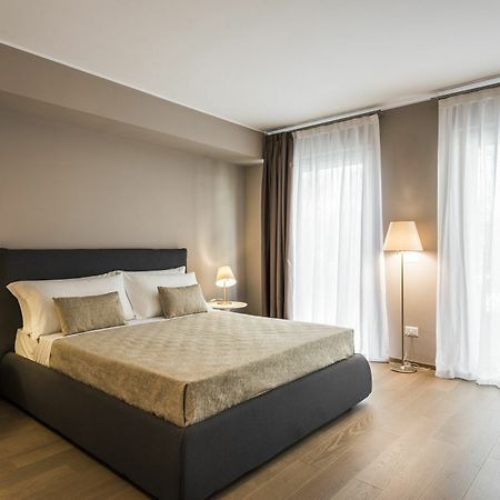 Myplace Corso Como 11 Apartments Milan Bagian luar foto