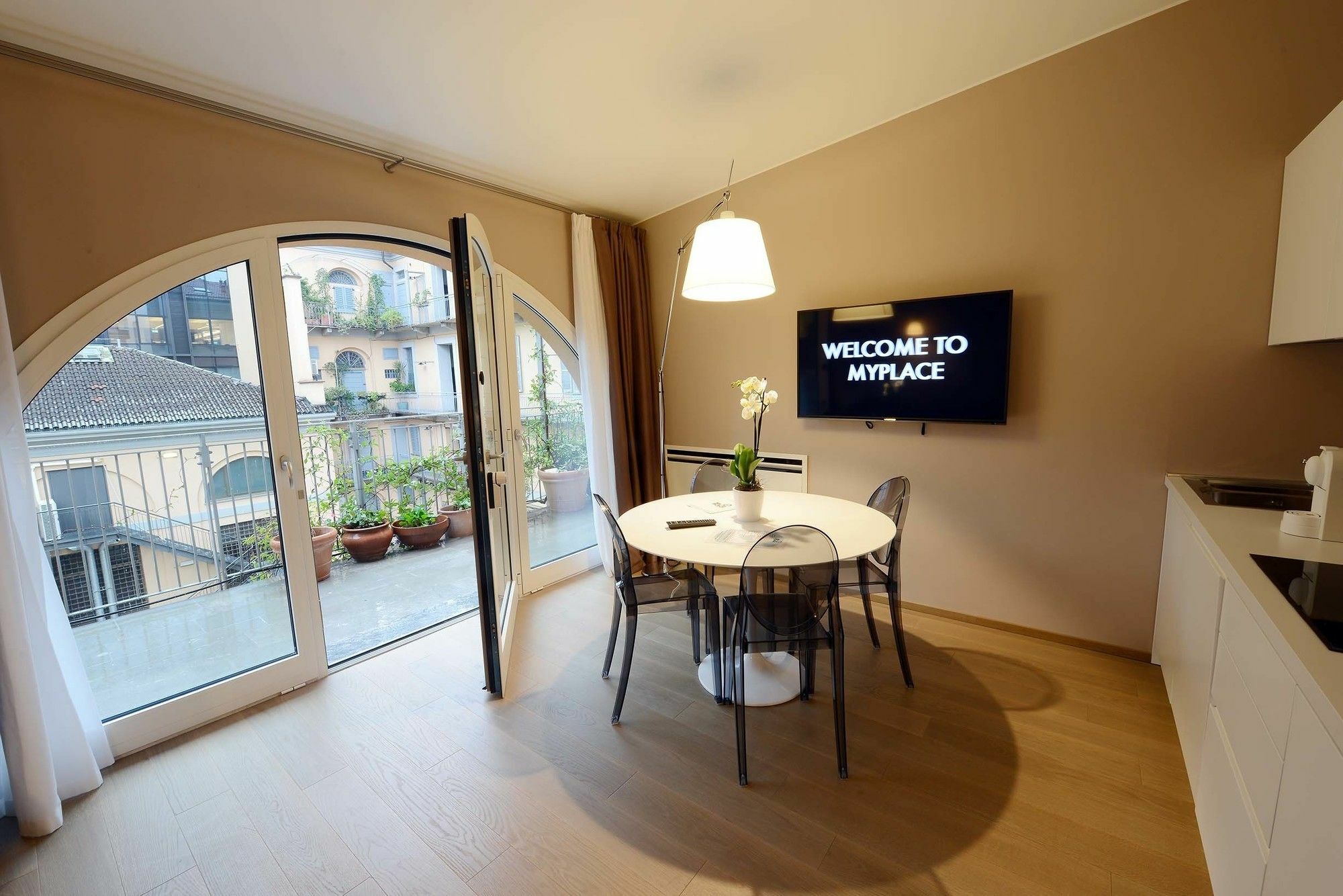 Myplace Corso Como 11 Apartments Milan Bagian luar foto